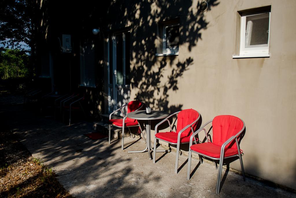 Ana Stjepan Nikolic - Pilgrim'S 2Nd Home Medjugorje Exterior photo